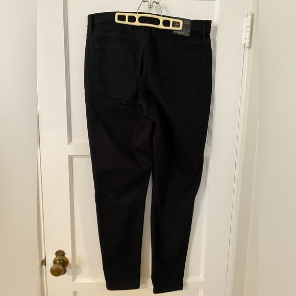 🆕 Banana Republic high rise skinny 32/14 black denim NWT gorgeous! 👀 jeans - Picture 8 of 12